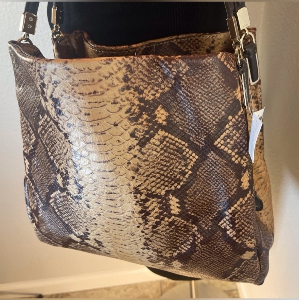 🐍COACH LIMITED EDITION PHOEBE PYTHON LEATHER SHOULDER/TOTE   EUC - Picture 13 of 13